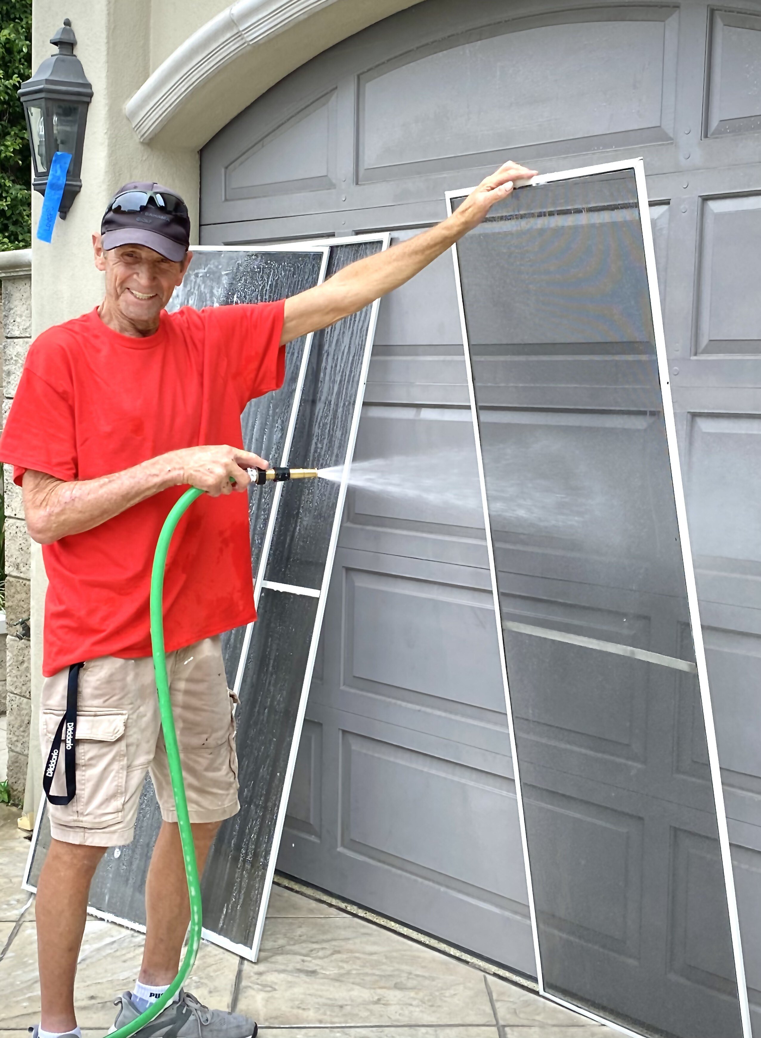 Eric Screen Cleaningb